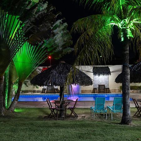 Pousada Ceara - Porto Das Dunas Акирас Экстерьер фото